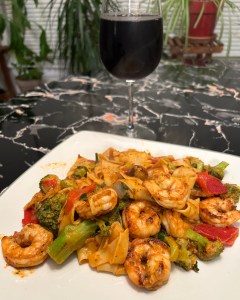 Pappardelle Pasta with Shrimp, Broccoli, and Roasted Red Peppers
